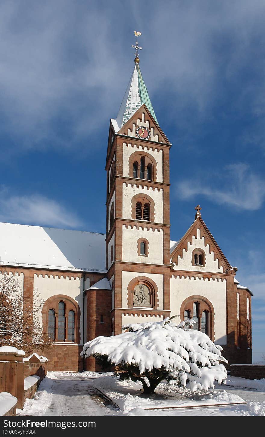 This interesting 19th century church can be found in the hilly western part of the Palatinate area of Germany. This interesting 19th century church can be found in the hilly western part of the Palatinate area of Germany