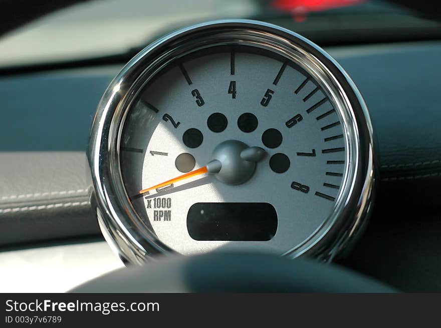 Tachometer