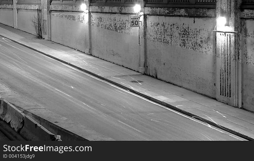 Concrete wall with columns. Camera: Nikon D50. Concrete wall with columns. Camera: Nikon D50.