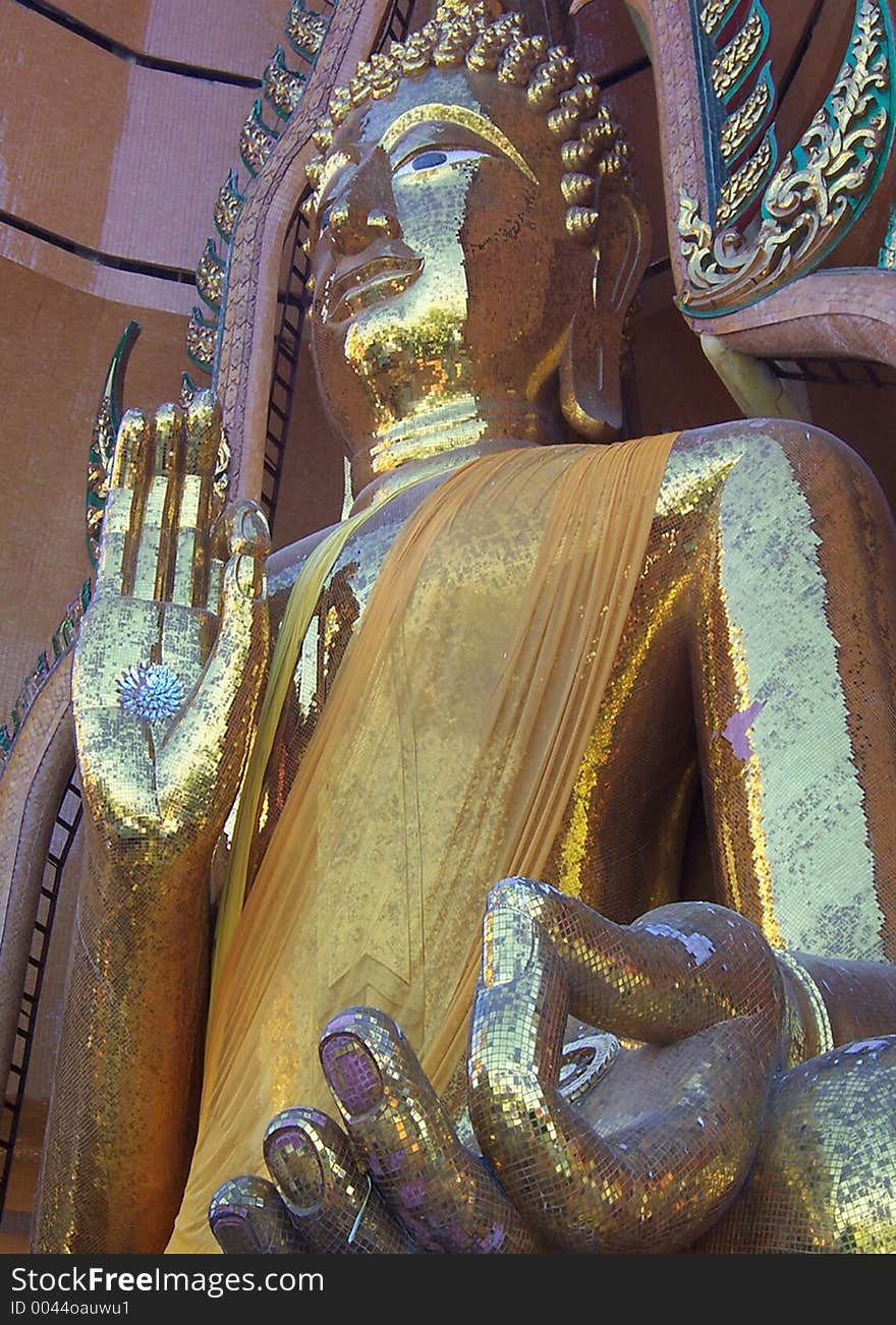 Golden buddha