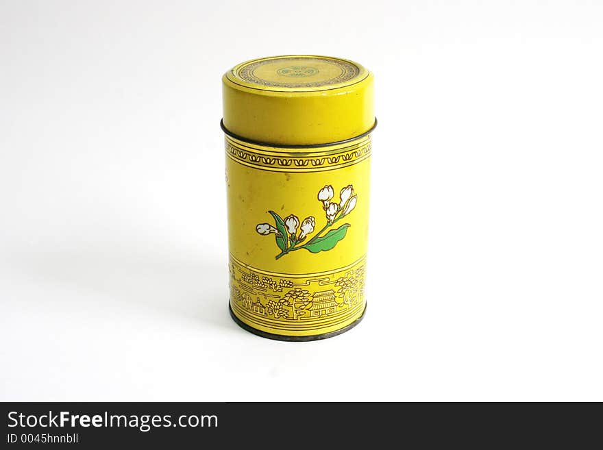 Yellow Chinese tea tin