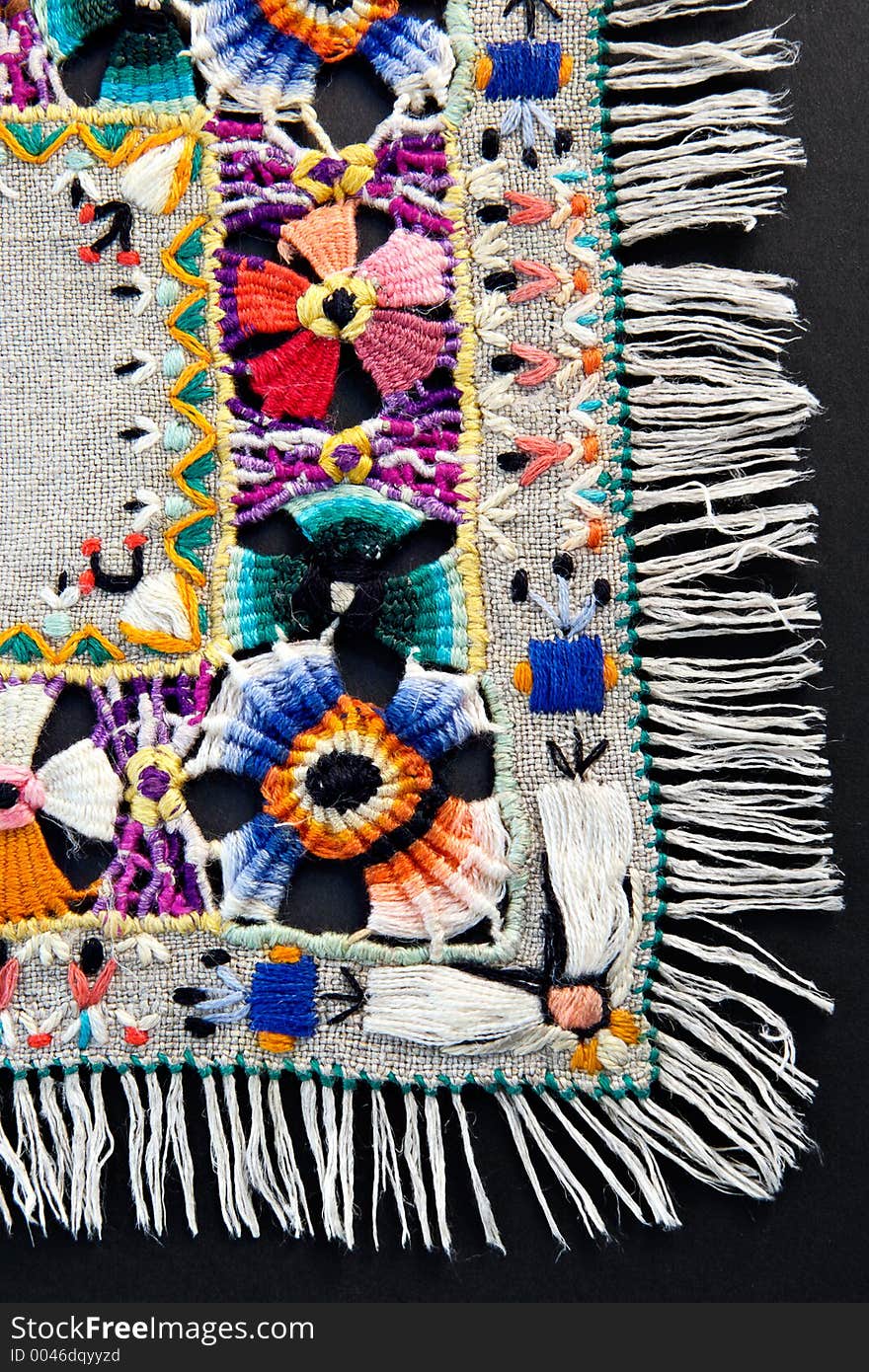 Embroidery of a mouline thread