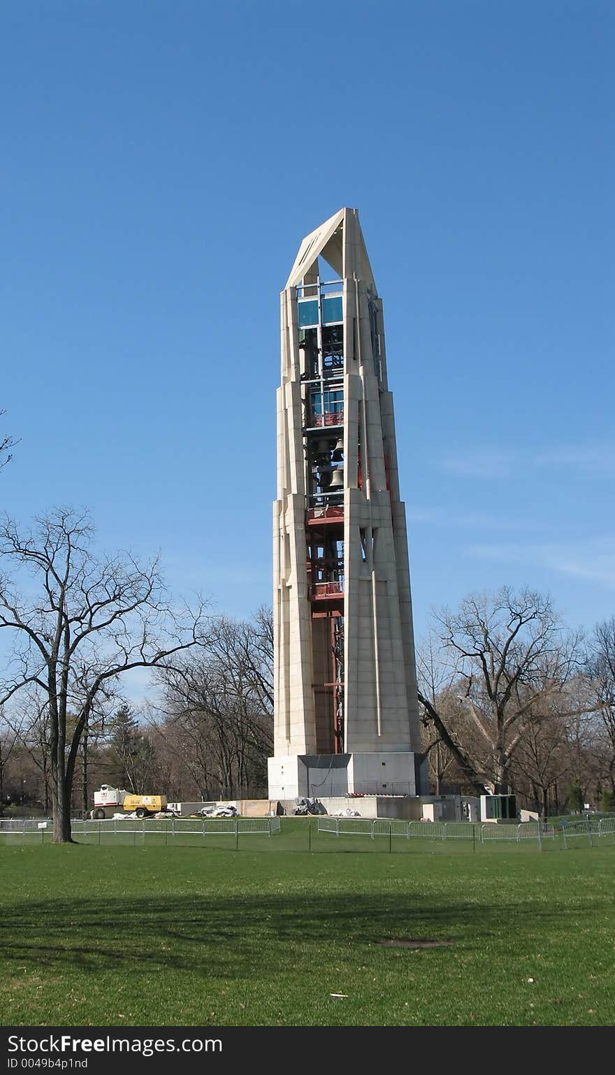 Tall carillon in park atmosphere