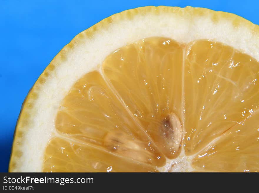 Slice of lemon