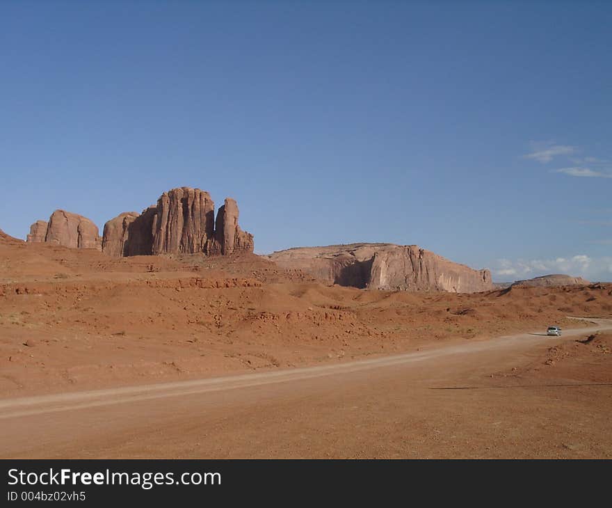 Monument Valley Road