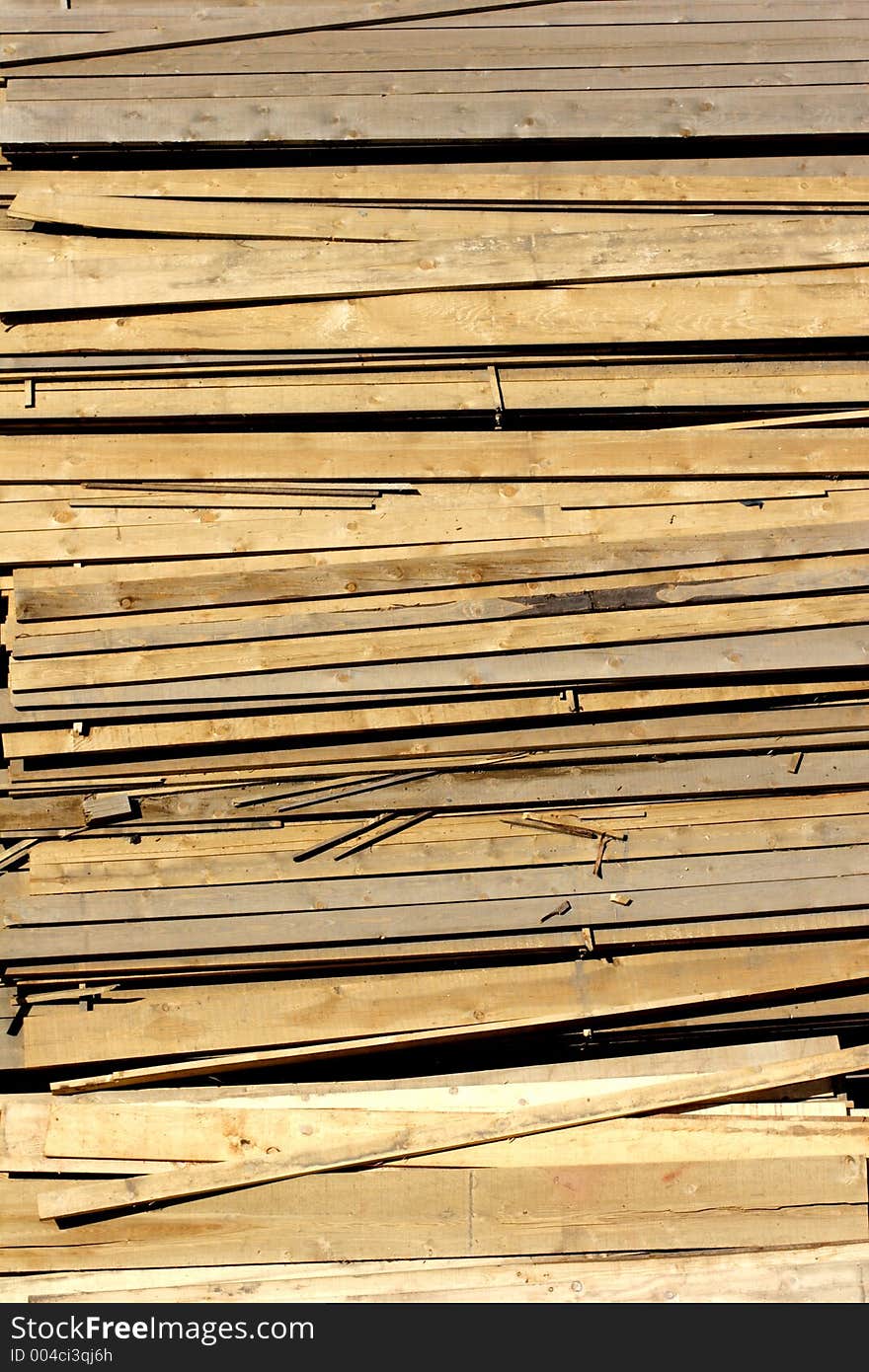 Horizontal wood planks