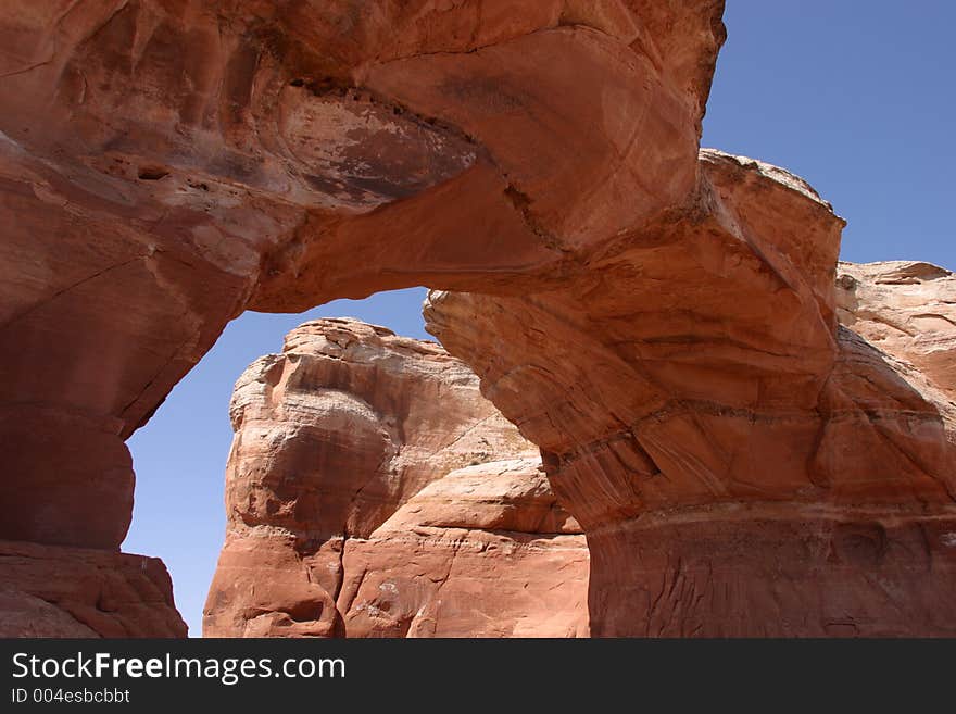 Broken Arch - Arches National Park