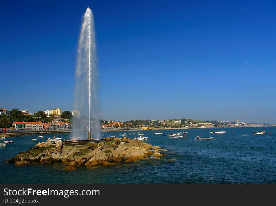 Sea water fountain