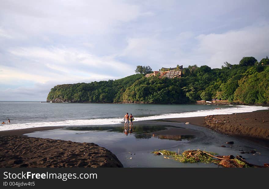 Taharaa Beach