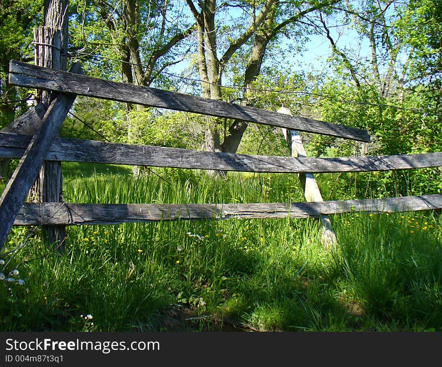 Photo of wooden fence in the rural spring countryside of northern Maryland. Photo of wooden fence in the rural spring countryside of northern Maryland.