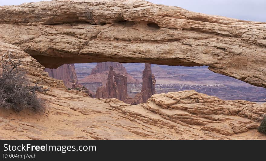 Colorado River Valley through Mesa Arch, Island in the Sky, Canyonlands National Park, Utah