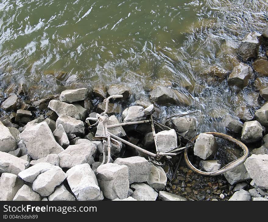 Found at the Rhone riverside, right under the Kennedy Bridge in Bonn, Germany. Found at the Rhone riverside, right under the Kennedy Bridge in Bonn, Germany.