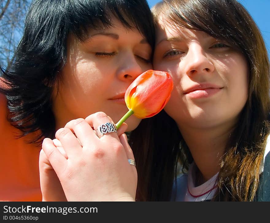 Portrait of happy girlfriends