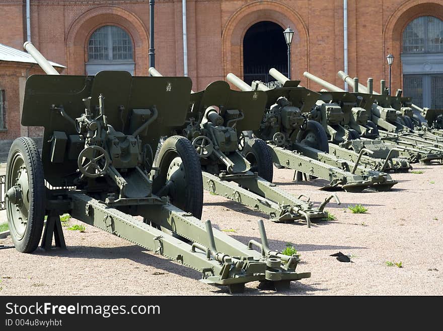 The old guns in the museum