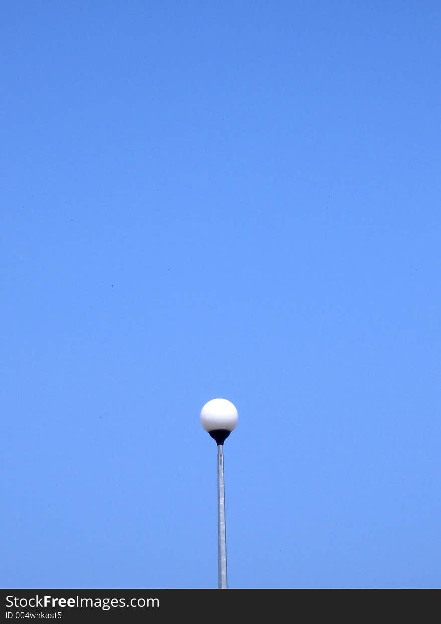 Solitary lamp