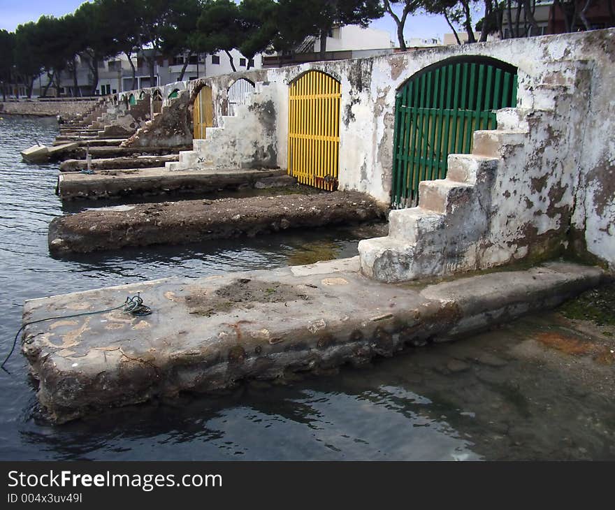 Boat Refuges in Porto Colom