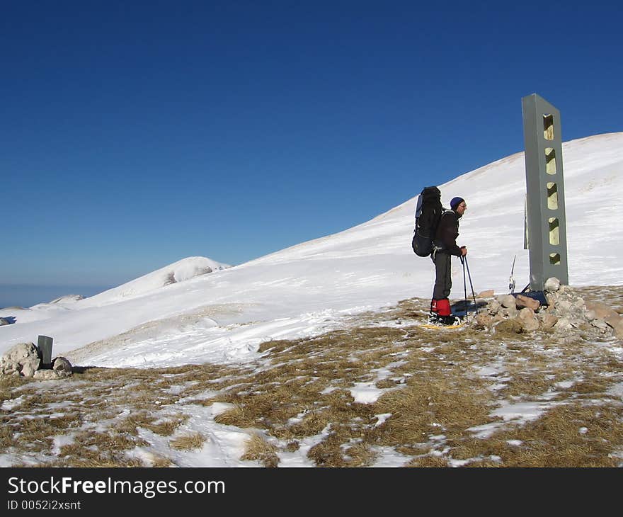 Winters mountaineering in Caucasus