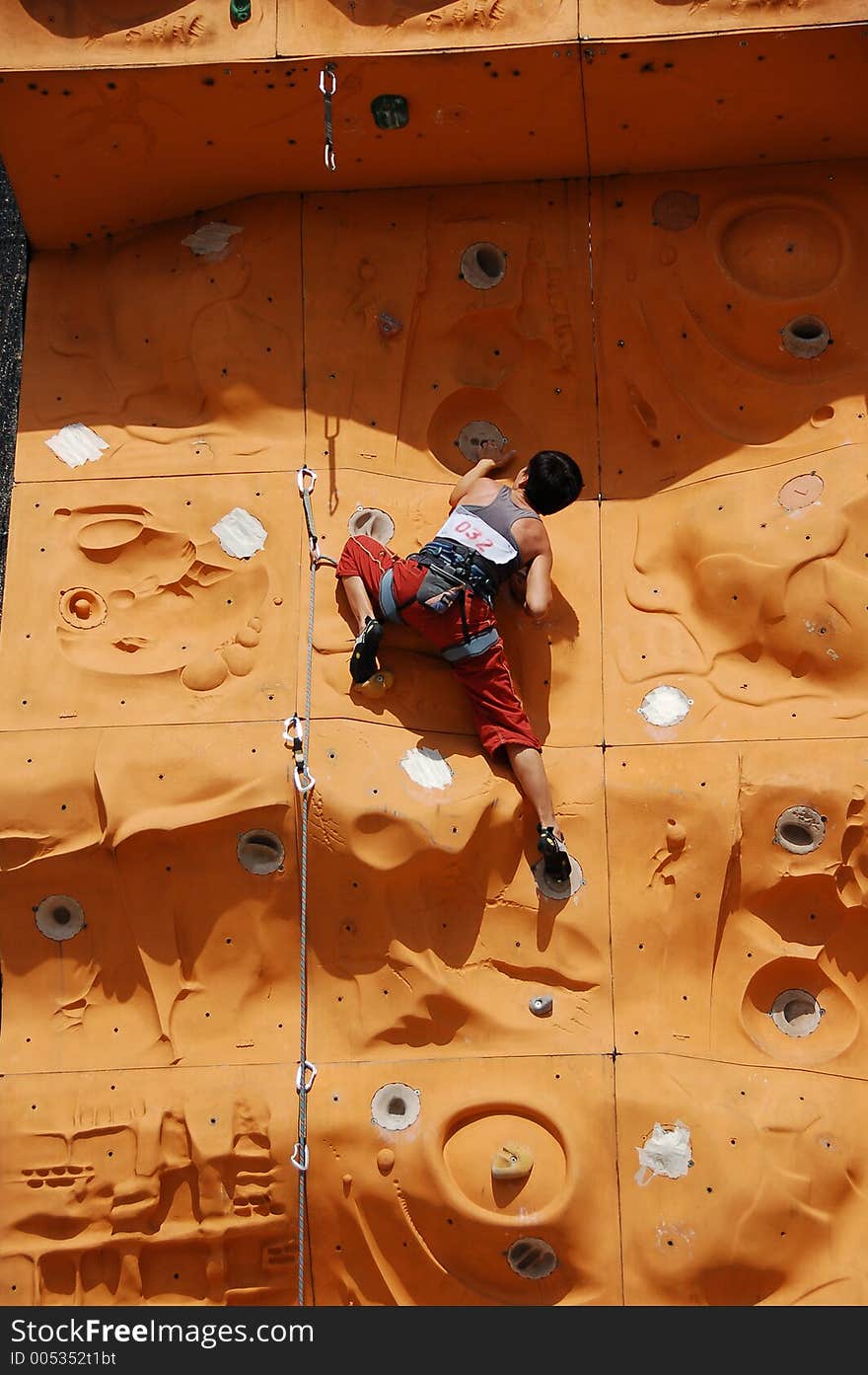 Lady Rock Climber3