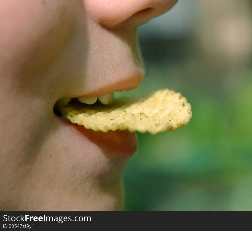 Chips in a mouth