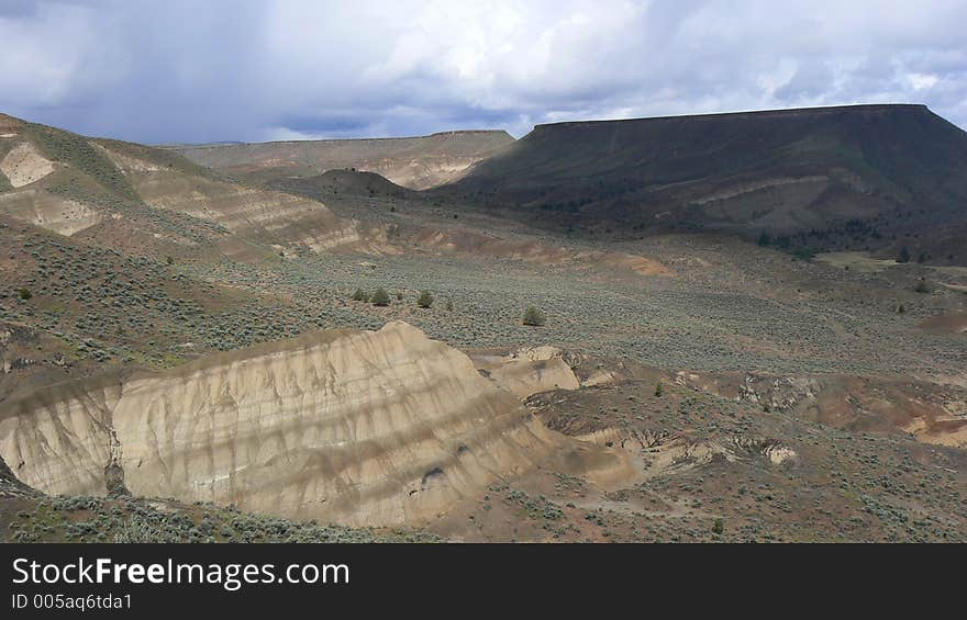 Mascall Formation Overlook