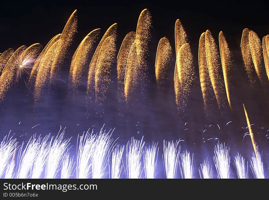 Fireworks, gold and blue