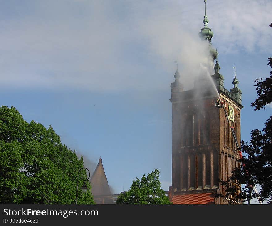 St.Catherine's church in gdansk is burning (22.05.2006). St.Catherine's church in gdansk is burning (22.05.2006)