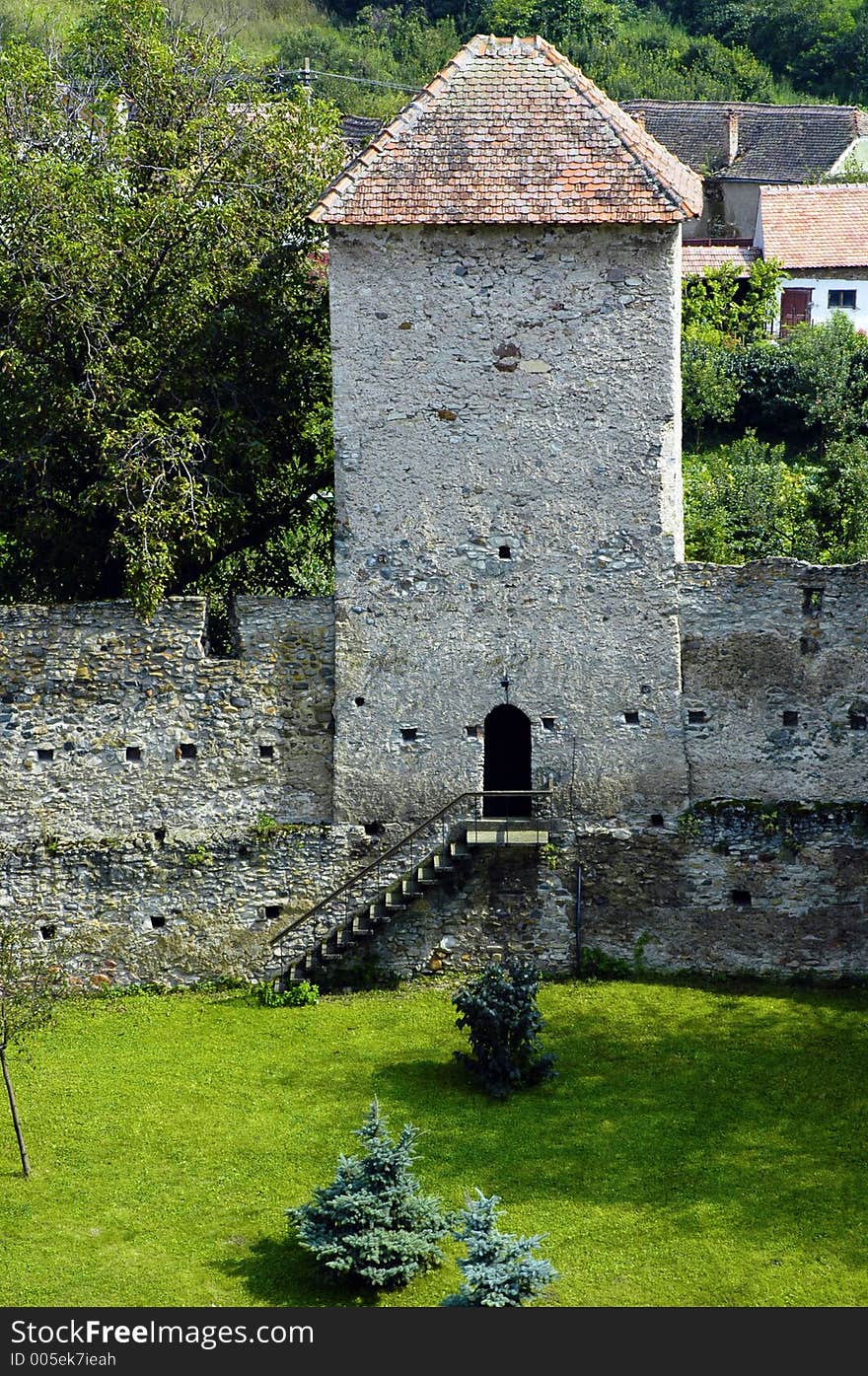 Tower defence from an old fortress