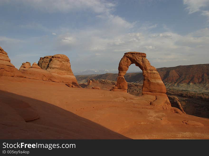 Delicate Arch at sunset - Arches National Park