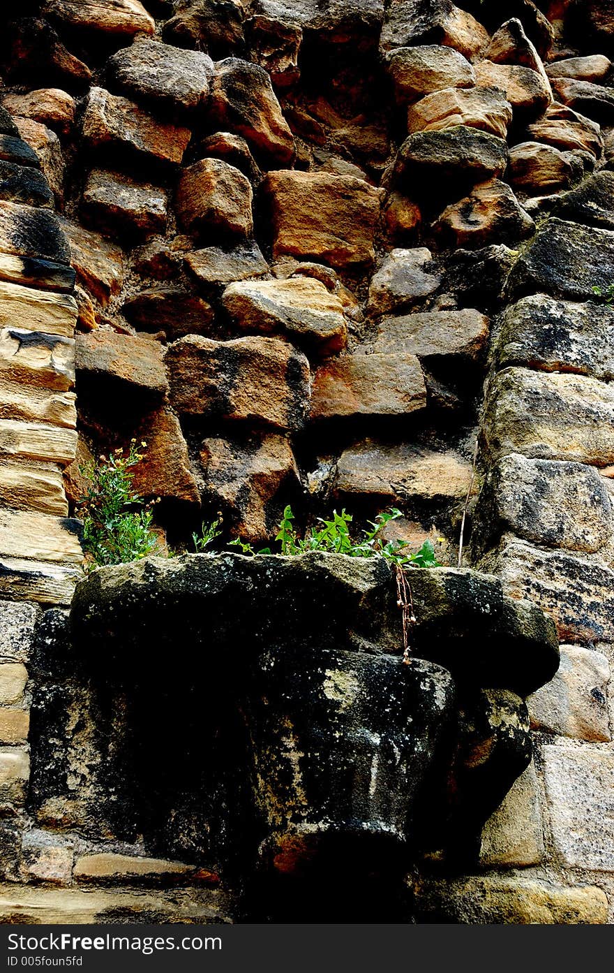 Stone wall detail