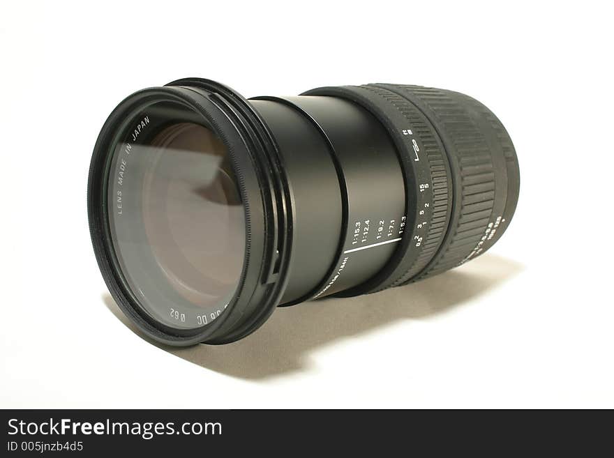 Lens