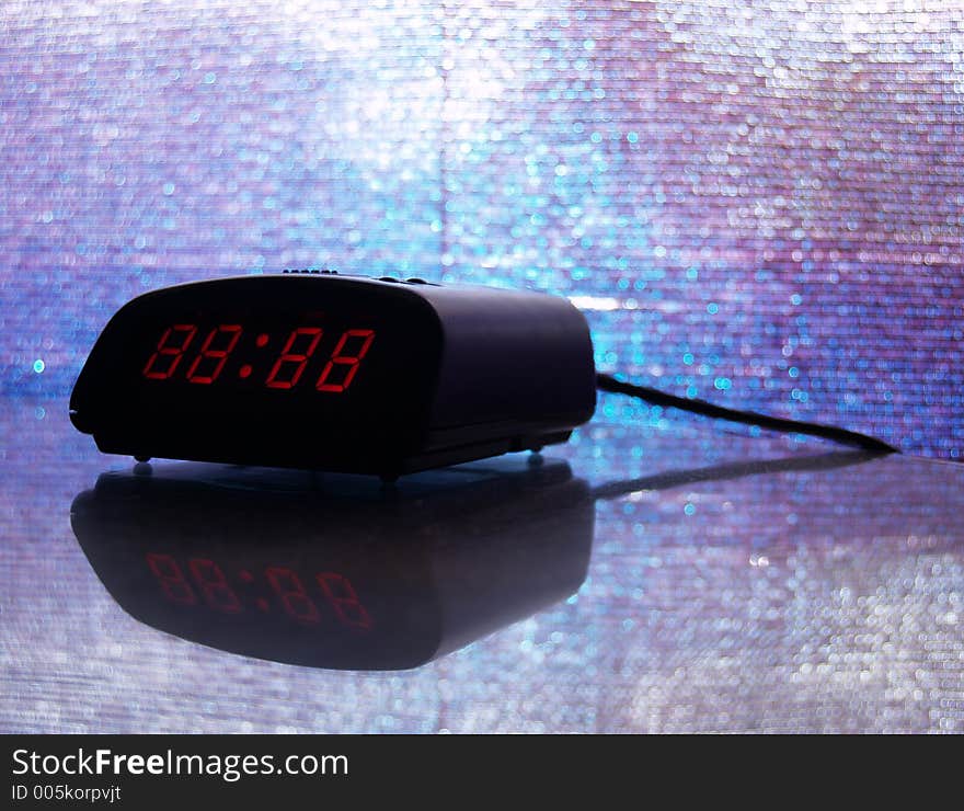 Digital Alarm clock with reflection (digits adjustable). Digital Alarm clock with reflection (digits adjustable)