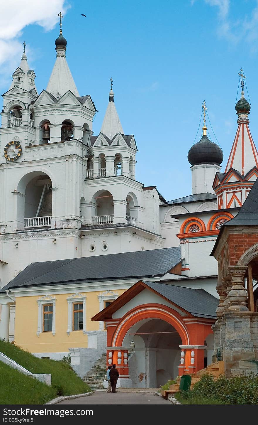 Moscow region, city Zvenigorod, Spaso-Storogevskiy monastery, country mansion-house Russian Tsar
Nikon D70s Nikkor 50 1/8. Moscow region, city Zvenigorod, Spaso-Storogevskiy monastery, country mansion-house Russian Tsar
Nikon D70s Nikkor 50 1/8