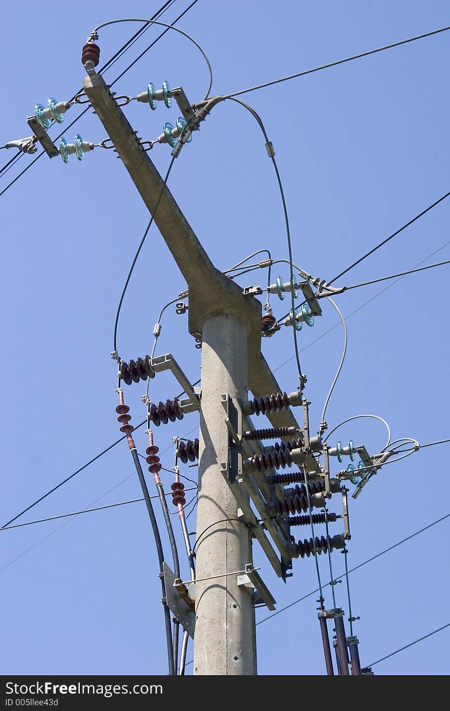 High voltage pylon 2