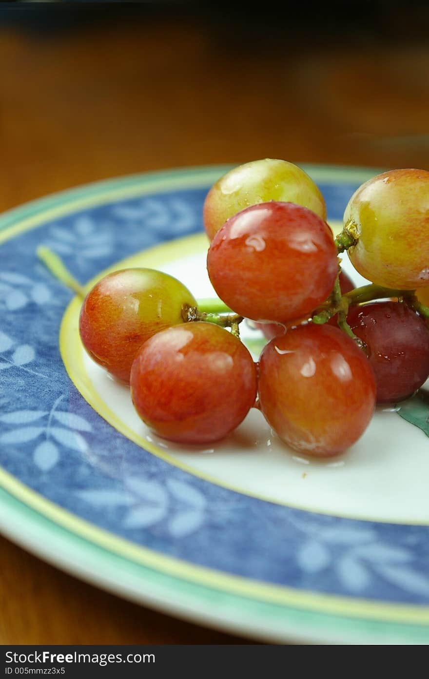 Grapes On Plate