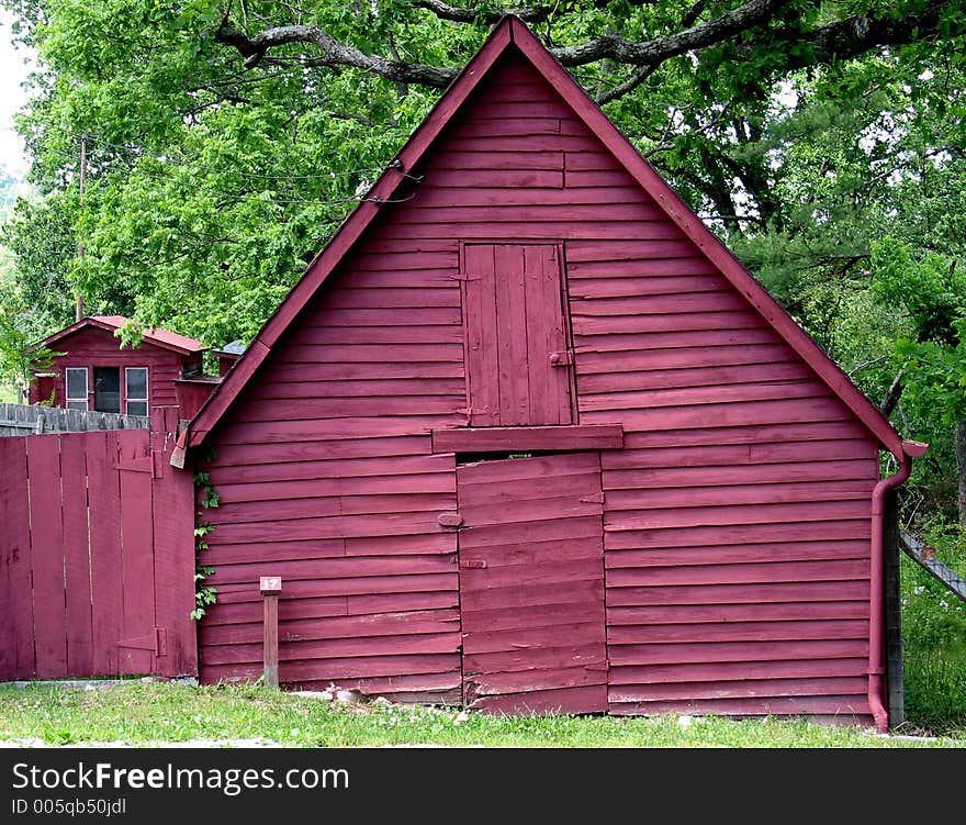 Red barn in nc