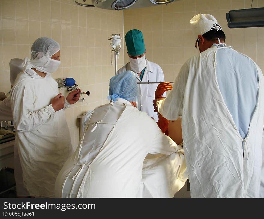 Surgeons before the starting operation. Surgeons before the starting operation