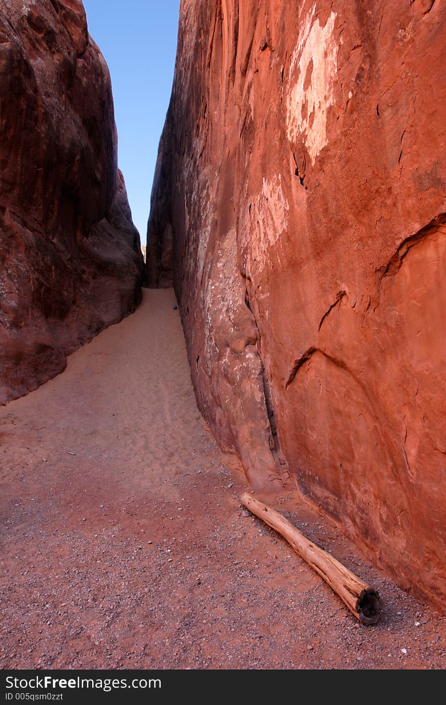 Sandy Canyon Along Devil S Garden