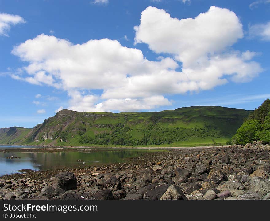 Beach, sea, mountains, sky