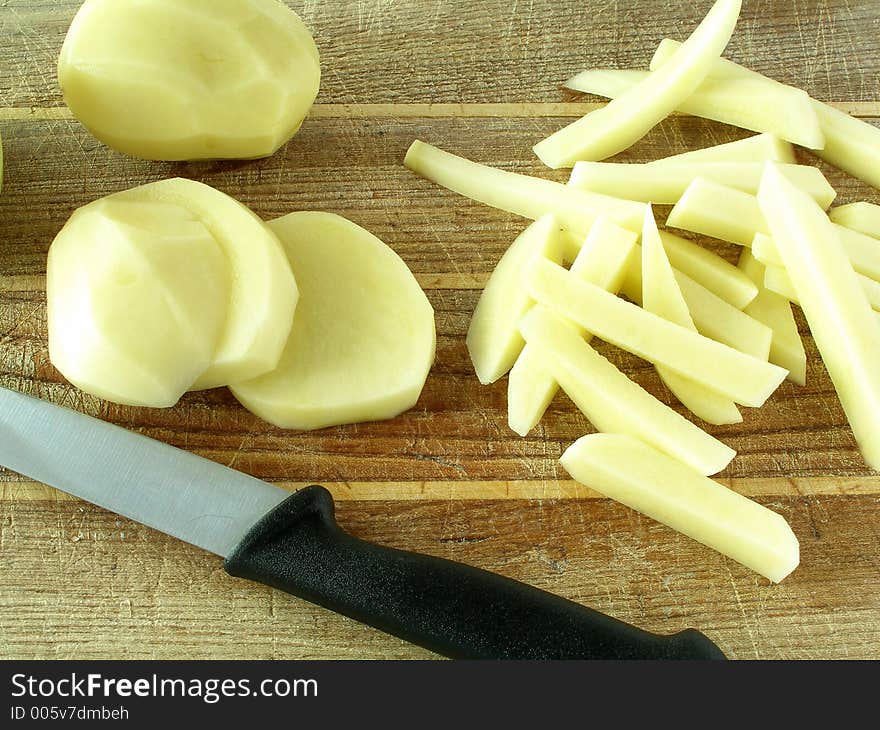 Cut french fries on the cutting board