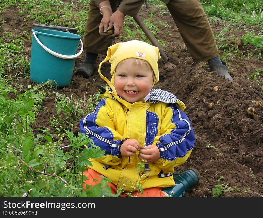 Season when potatoes are dug out. Season when potatoes are dug out