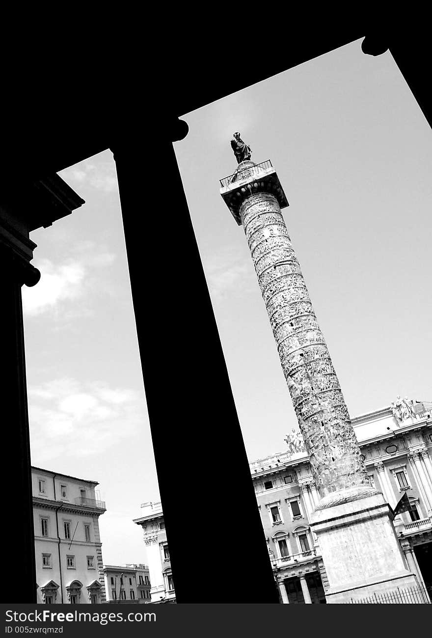 Colonna Antonina in Piazza Colonna