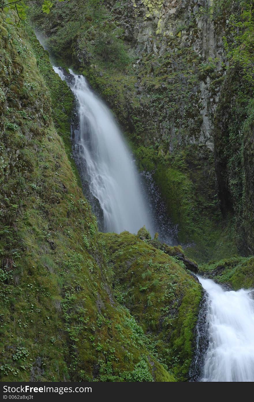 Wahkeena Falls