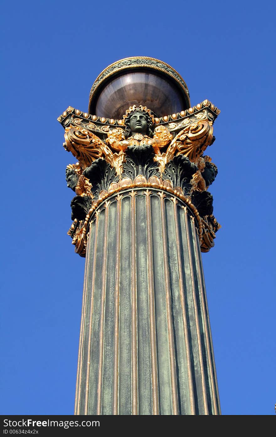 Public light top in Paris , France