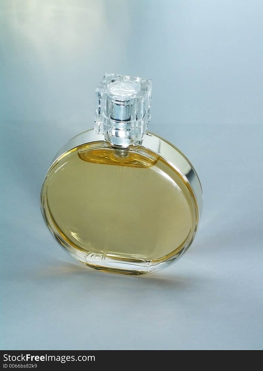 Unbranded perfume