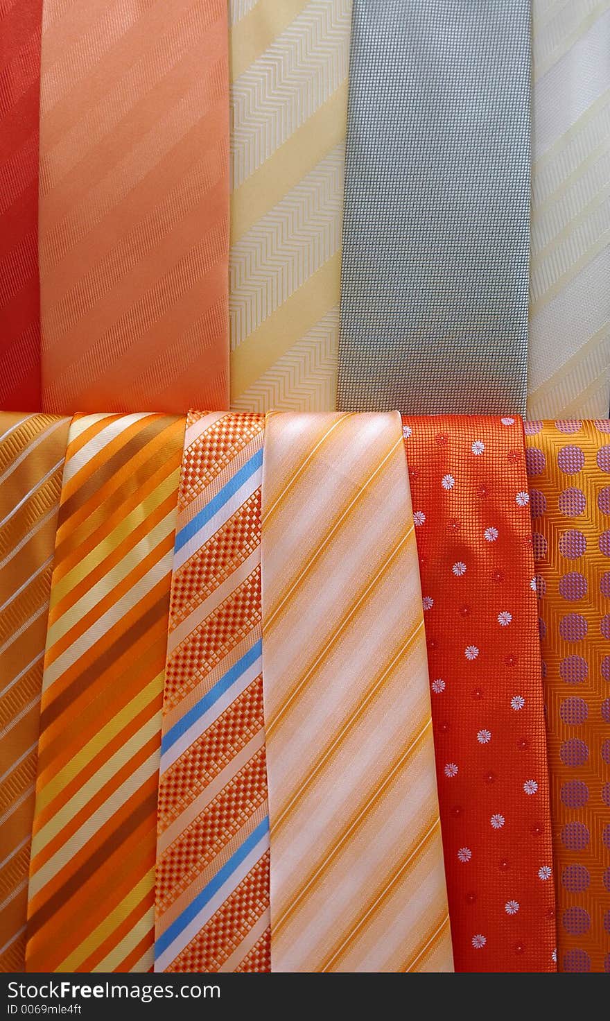 Colorfully necktie