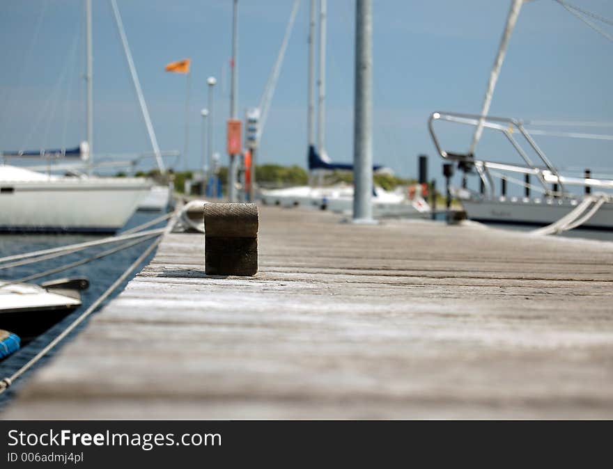 Landing stage for sailingships