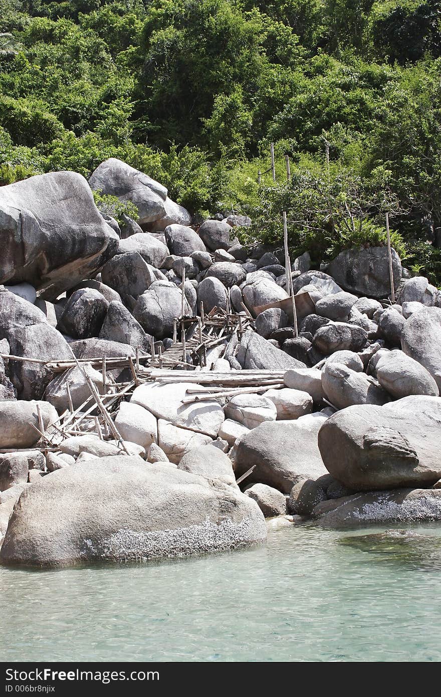 Koh Tao Coastline 03