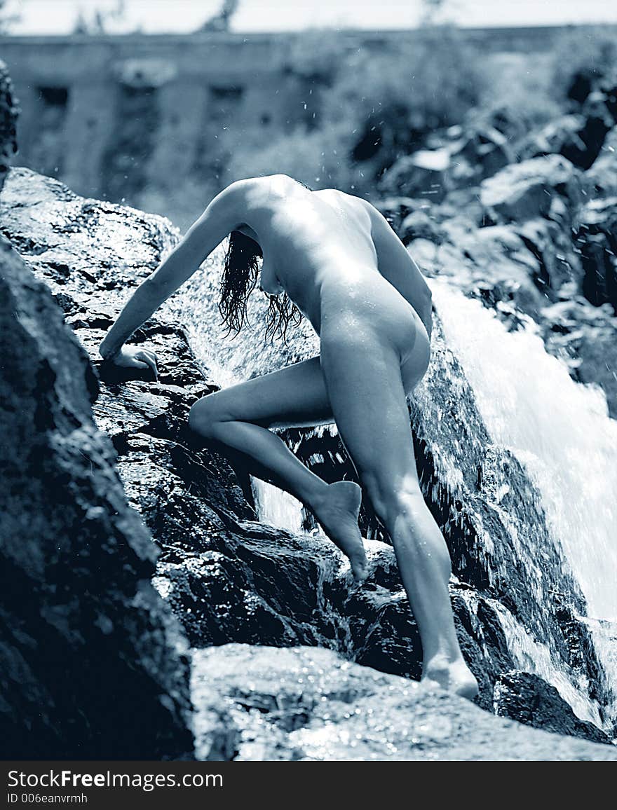 Nude at the waterfalls 10