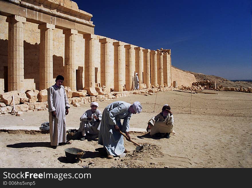 Workmen inTemple of Hatchepsut,Egypt