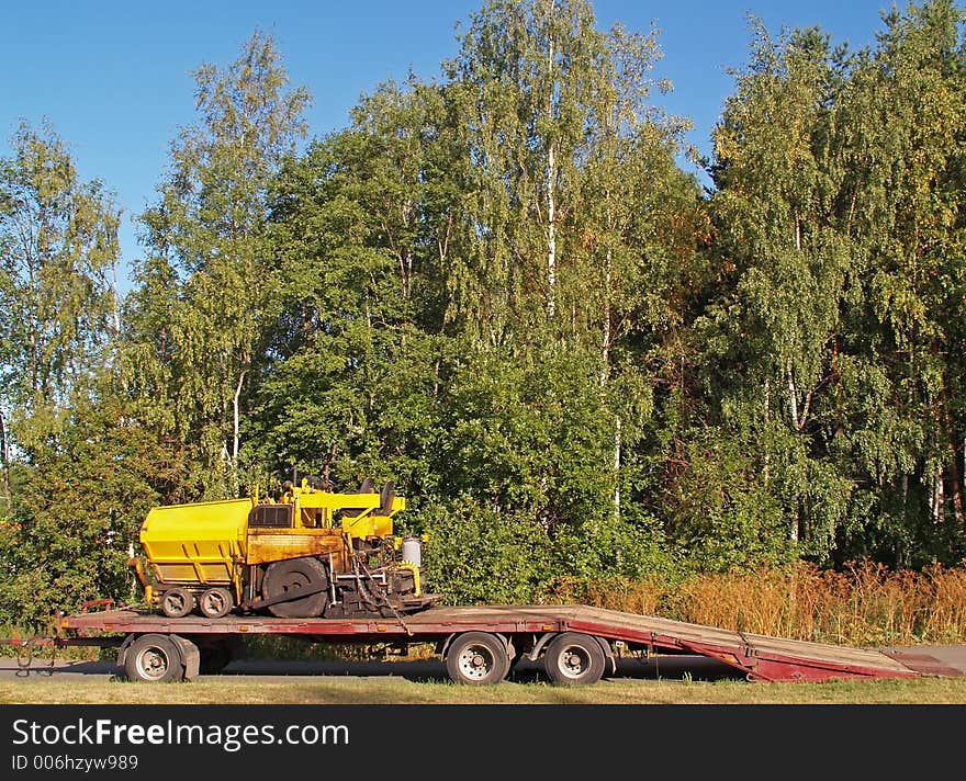 Asphalt paver